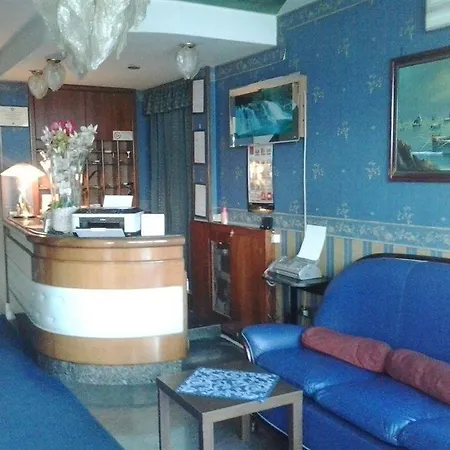 Orchidea 4* ג'וליאנו אין קאמפאניה