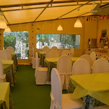 Orchidea ג'וליאנו אין קאמפאניה