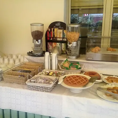 מלון Orchidea 4*