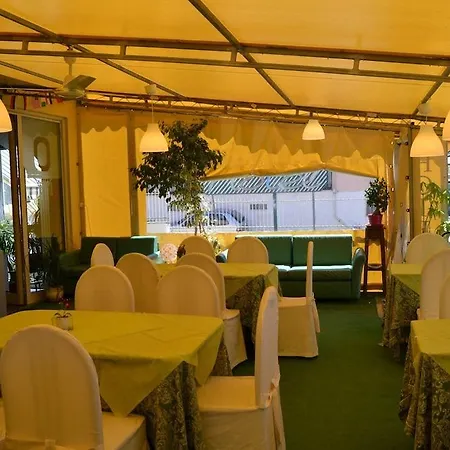 מלון Orchidea 4*