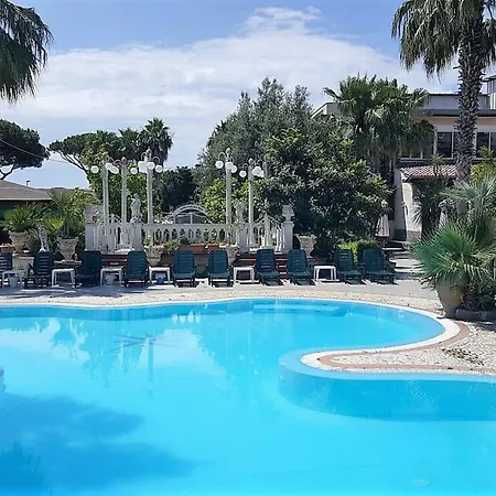 מלון Orchidea 4*