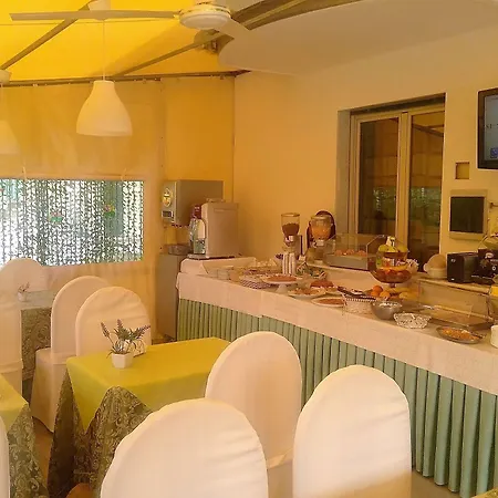 מלון Orchidea 4*