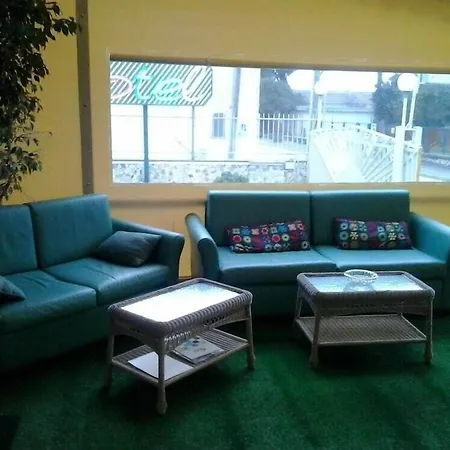 Orchidea מלון ג'וליאנו אין קאמפאניה