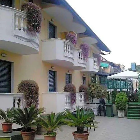 Orchidea 4* Giugliano In Campania
